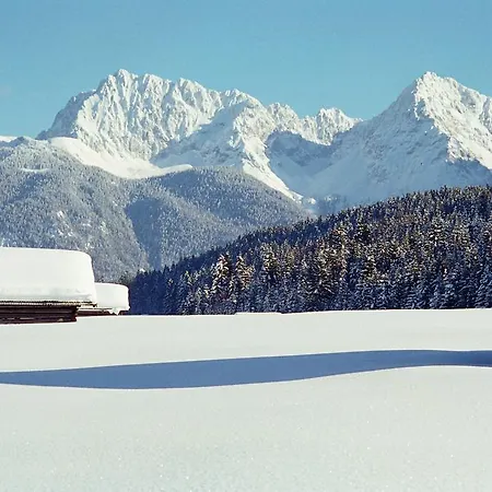 Haus Rustikana * Mittenwald