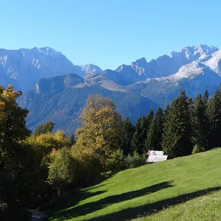 Apartment Haus Rustikana Mittenwald