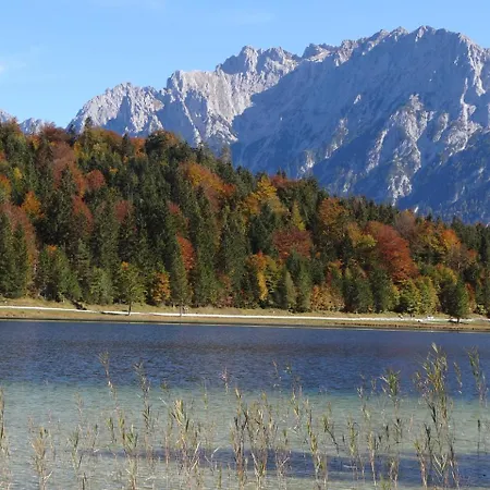 Haus Rustikana 미텐발트